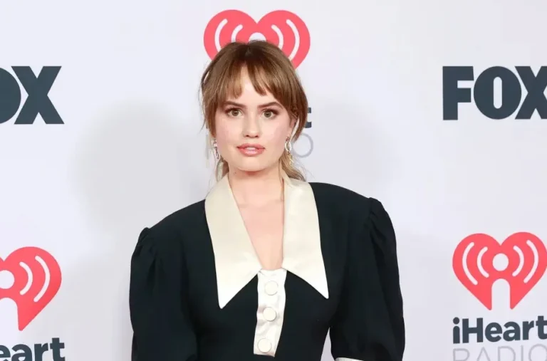 Net Worth of Debby Ryan
